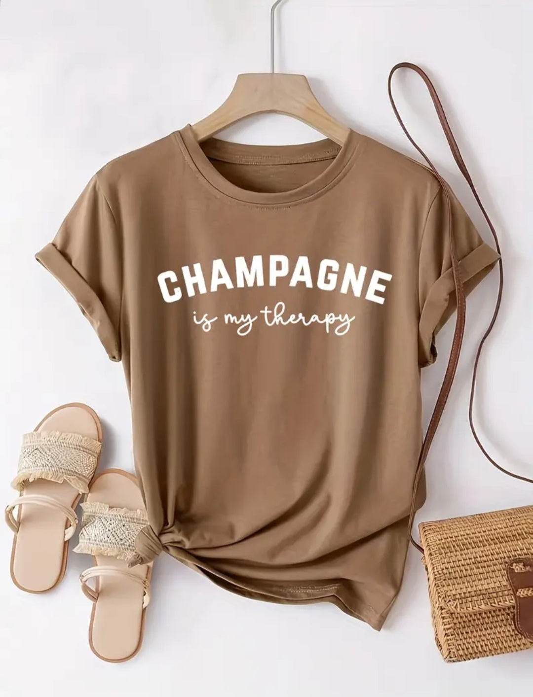 T-shirt "champagne is my therapy"