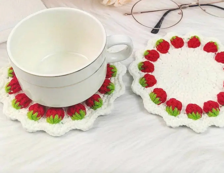 Sous verre en crochet " petite fraise 🍓"